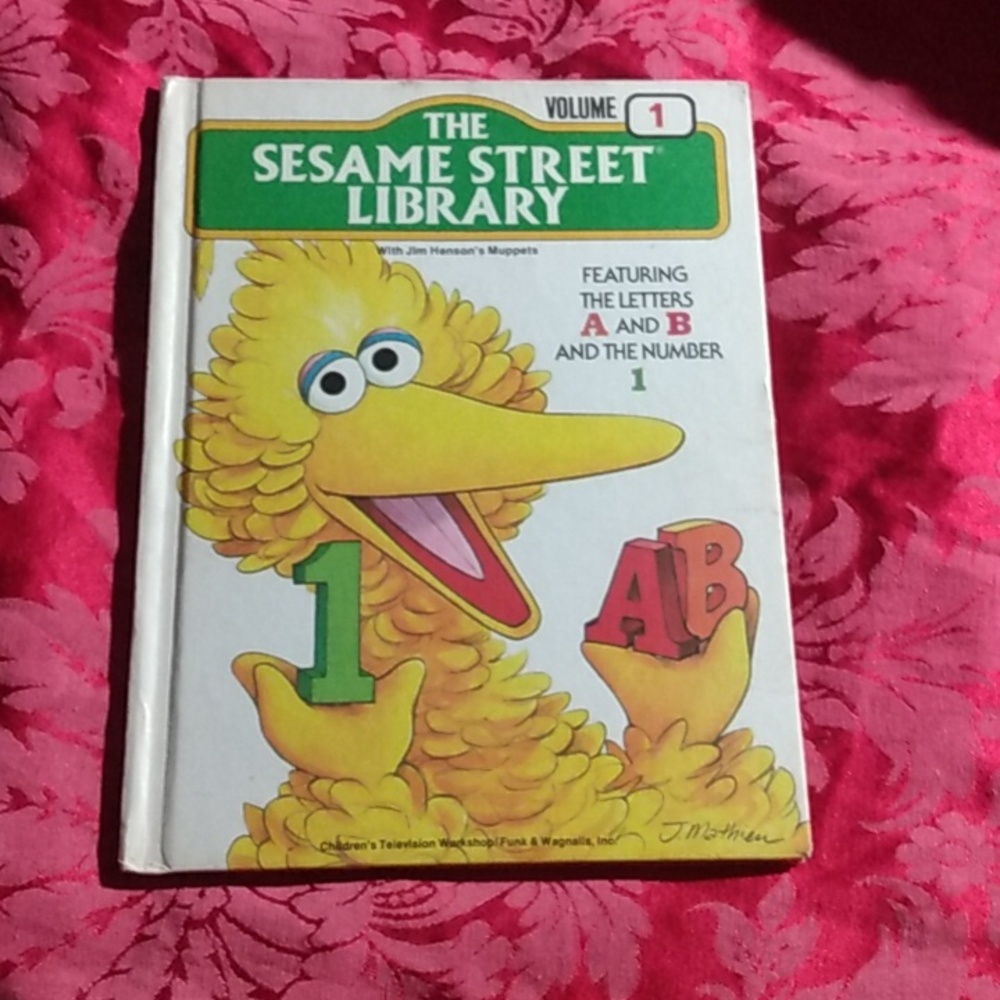 4/$20 VTG 1978 Sesame Street Library Volume 1 Hardcover Book Letters & Numbers